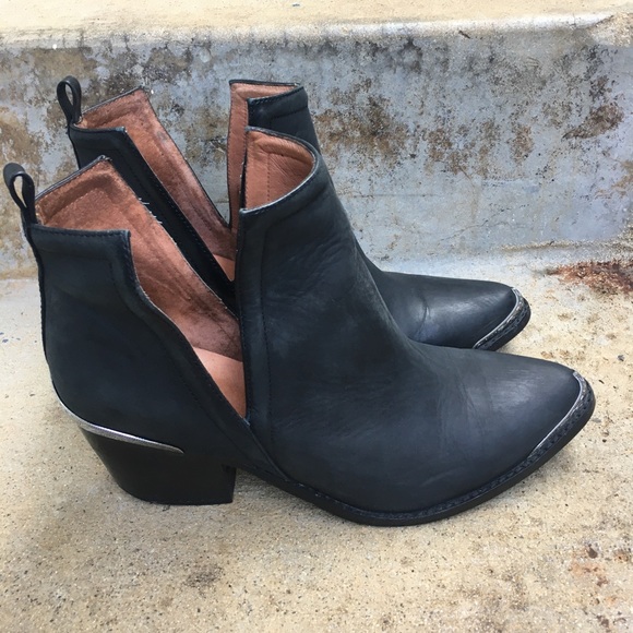 Jeffrey Campbell - Cromwell Cutout Western Boot - Picture 2 of 15